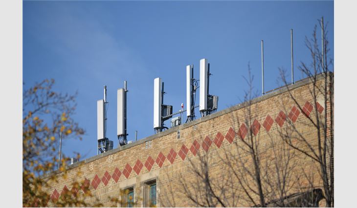 Another typical antennae array